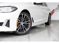 Sunroof, Heated Seats, Apple CarPlay, Premium Audio, Navigation, Blind Spot Detection, Lane Departur... (image 1)