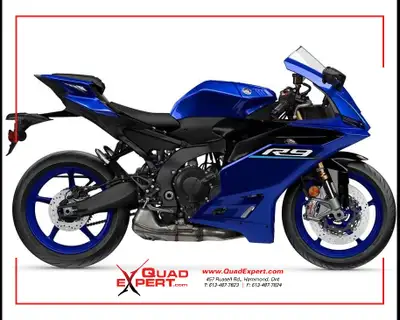 Key Features Latest 890cc, three-cylinder, four-valve DOHC liquid-cooled, EU5+ CP3 engine 43mm KYB i...