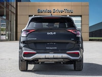 *Heated Seats, Apple CarPlay, Android Auto, Remote Keyless Entry, Lane Keep Assist!* Treat you and y... (image 5)