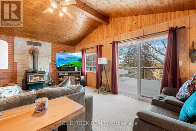 14 LOWER LAKE LANE Frontenac (Frontenac South), Ontario in Houses for Sale in Kingston - Image 7