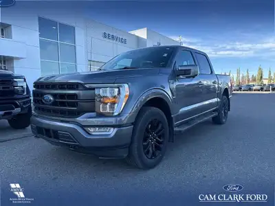 Built to work hard and look good doing it, this 2023 Ford F-150 Lariat in striking Carbonized Grey i...
