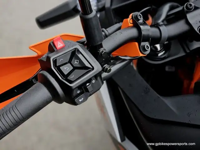 2025 KTM Adventure 390 R in Dirt Bikes & Motocross in Oshawa / Durham Region - Image 16