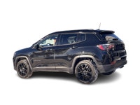 2022 Jeep Compass Altitude I4 4D Sport Utility 4WD 9-Speed Automatic Diamond Black Crystal Pearlcoat... (image 5)