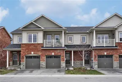 10 - 403 Westwood | $2200 | 2 beds, 2 baths