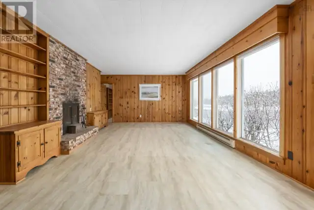 211 Sunset Drive Glen Haven, Nova Scotia in Houses for Sale in City of Halifax - Image 7