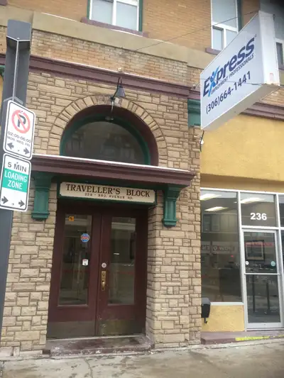 Known as "Travellers Block", this is a very old and unique building. It has commercial spaces on the...