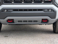 Trailering Package - Convenience Package - Canyon Safety Plus Package - Wireless Phone Charging - Re... (image 4)