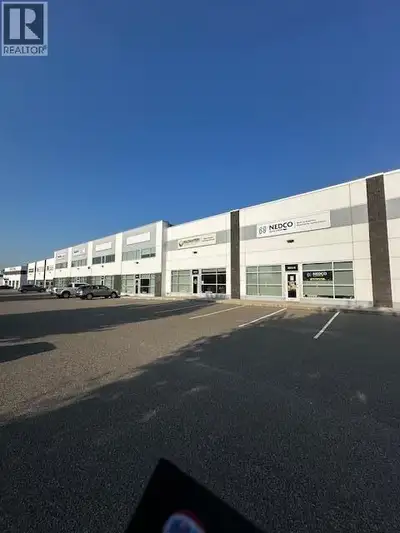 Sublease available for the New Year. 3,833 square feet. Triple A Industrial Building. Central Locati...