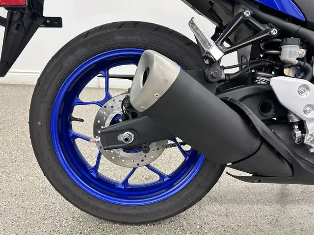 2024 Yamaha YZFR3ARL YZF-R3 - V6868NP - -Financing Available** in Sport Bikes in Markham / York Region - Image 12