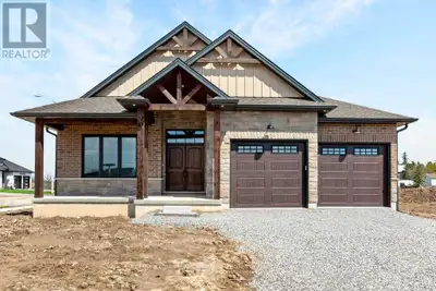 Welcome to exceptional country living-where custom craftsmanship, elevated design, & modern luxury c...