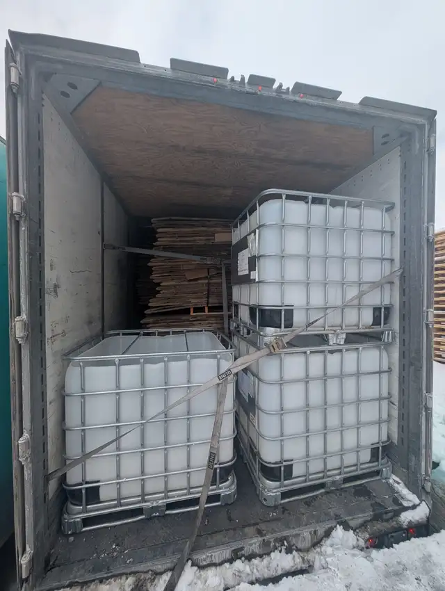 Cardboard, Plastic & Pallet Recycling – Bins & 53’ Trailer Drops in Other Business & Industrial in Cambridge - Image 5