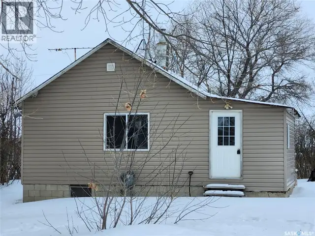 7 Park STREET Yarbo, Saskatchewan in Houses for Sale in Regina - Image 5
