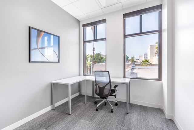 Private office for 1 person in Commercial & Office Space for Rent in City of Halifax