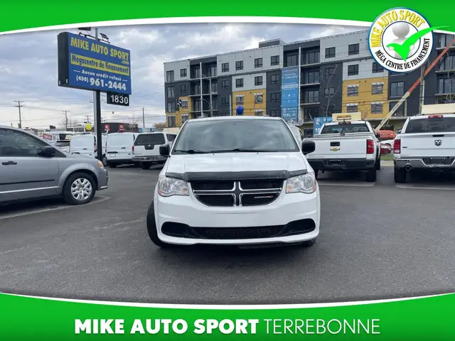 Dodge Grand Caravan Familiale 4 portes SXT 2014 in Cars & Trucks in Laval / North Shore - Image 3