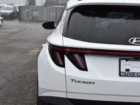 Sunroof, Navigation, Leather Seats, Heated Seats, Apple CarPlay! This Hyundai Tucson questions every... (image 5)