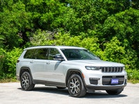 Memory Seat - Heated Seats - Heated Steering Wheel - 4x4 drivetrain for superior traction - Advanced... (image 3)