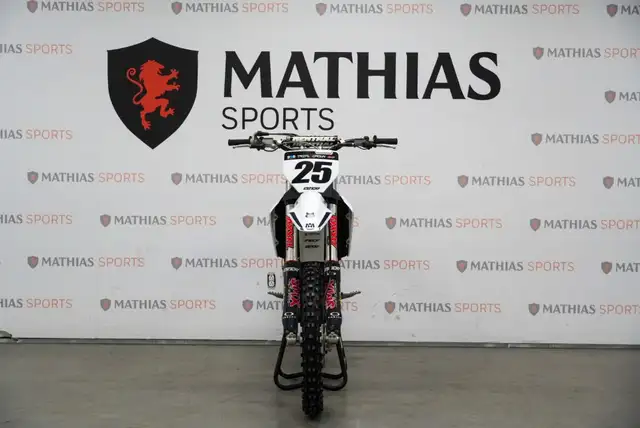 2025 HUSQVARNA FC 250 DEMO in Dirt Bikes & Motocross in Longueuil / South Shore - Image 4