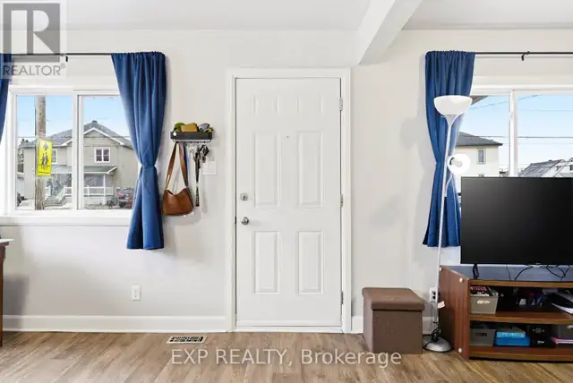 229 FOURTH STREET W Cornwall, Ontario in Houses for Sale in Cornwall - Image 3