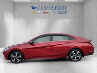 Experience modern design and innovative technology with the 2023 Hyundai Elantra Luxury IVT Two-Tone... (image 4)