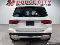 This Mercedes-Benz GLB boasts a Intercooled Turbo Premium Unleaded I-4 2.0 L/121 engine powering thi... (image 4)