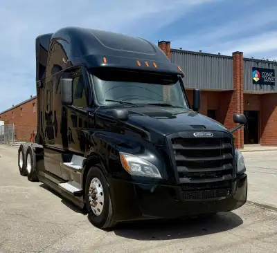 ***********Well Maintained*********** 2022 FREIGHTLINER CASCADIA > DD15 GEN 5 ENGINE WITH 455 HP > D...