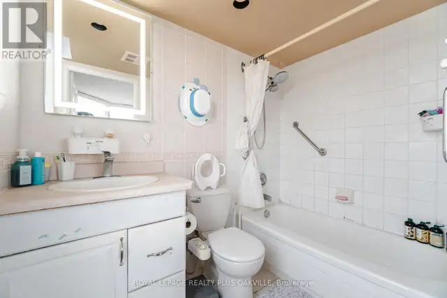 910 - 4470 TUCANA COURT Mississauga (Hurontario), Ontario in Condos for Sale in Mississauga / Peel Region - Image 31