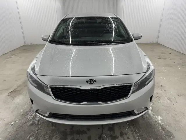 KIA Forte LX 2018 a vendre in Cars & Trucks in Shawinigan - Image 3