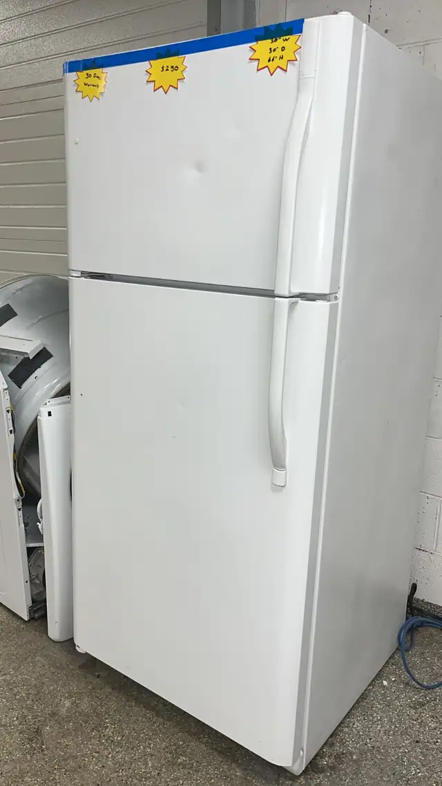 Kenmore 30” Refrigerator Fully Tested  30-Day Warranty in Refrigerators in Kitchener / Waterloo - Image 3