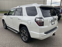 Vehicle Highlights: - Accident free - Single owner - Dealer serviced - Winter tire pkg included Just... (image 4)