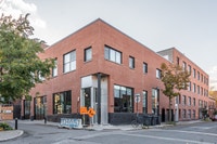 Renovated Akelius studio apartment for rent. Located near Marie-Anne in the Plateau Mont-Royal neigh... (image 2)