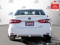 Recent Arrival! Wind Chill Pearl 2019 Toyota Camry Hybrid SE FWD CVT 2.5L I4 DOHC 16V APPLE CAR PLAY... (image 3)