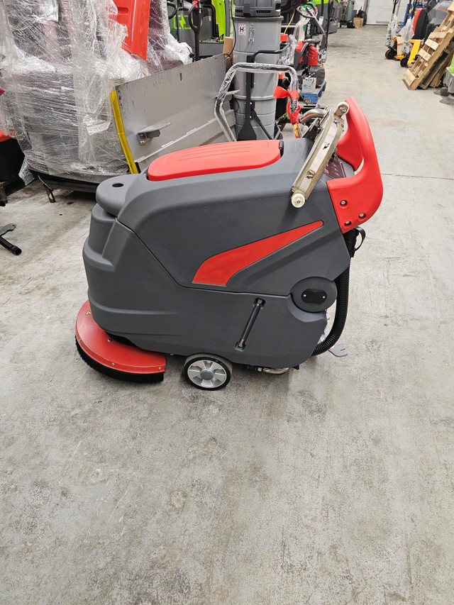 BRAND NEW ELECTRIC FLOOR SCRUBBER! Free Delivery in Other Business & Industrial in City of Toronto