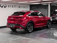 The 2025 INFINITI QX55 ESSENTIAL is a luxury crossover coupe that combines the athletic silhouette o... (image 4)