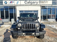 2015 Jeep Wrangler Unlimited Sahara Pentastar 3.6L V6 VVT 4D Sport Utility 4WD 5-Speed Automatic Bla... (image 1)