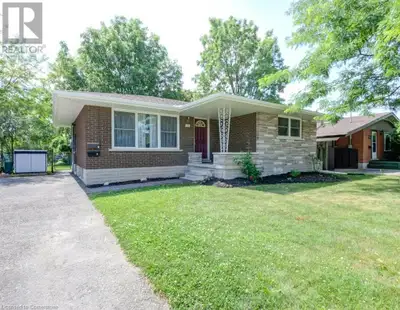 Welcome to 131 Kinzie Avenue, a well maintained bungalow offering two self-contained units on a spac...