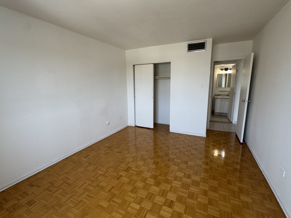 4½ et PH - Plateau Mont-Royal - Metro Sherbrooke - TOUT INCLUS 4
