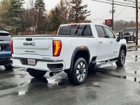 Engine: Duramax 6.6L Turbo-Diesel V8 B20-Diesel compatible L/100Km City: 0.0 L/100Km Hwy: 0.0 Safety... (image 5)