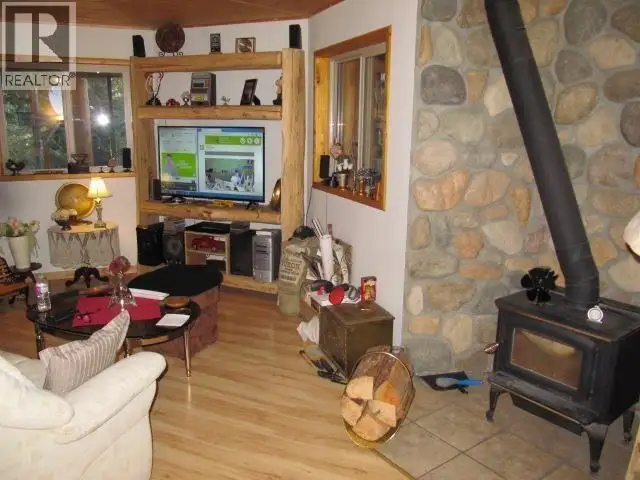 3561 CANIM-HENDRIX LAKE ROAD Canim Lake, British Columbia in Houses for Sale in 100 Mile House - Image 22