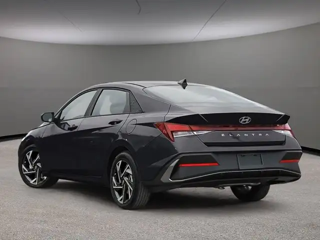 2026 Hyundai Elantra Preferred574230011042211843