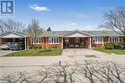 Welcome to the ease and comfort of condo living in this immaculate, hard-to-find single-floor unit....