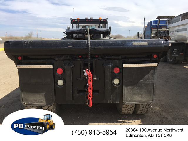 1997 Kenworth TA TA Bed Truck in Heavy Trucks in St. Albert - Image 9