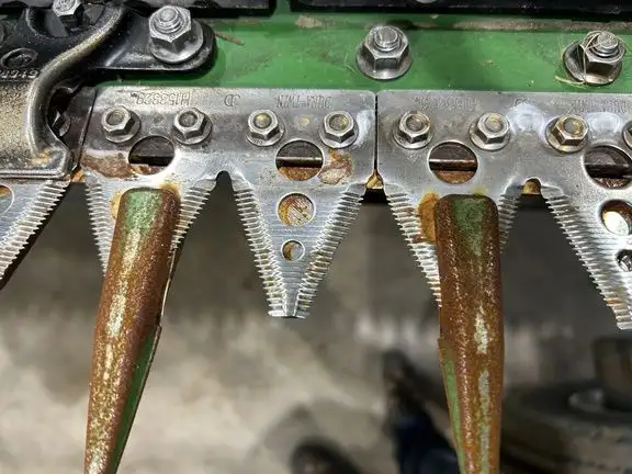 2023 John Deere HD50R in Farming Equipment in Grande Prairie - Image 14