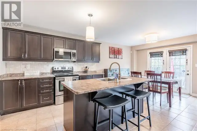 199 EMICK Drive Ancaster, Ontario in Houses for Sale in Hamilton - Image 18