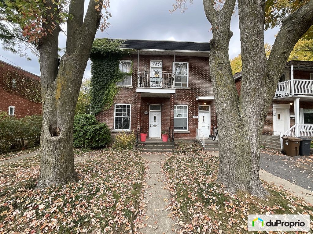 $989,000 - Duplex for sale in St-Laurent — photo 1