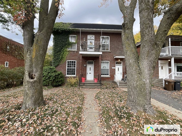 $989,000 - Duplex for sale in St-Laurent — photo 1