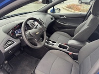 Only 51,912 KM. This 2017 Chevrolet Cruze is the kind of find smart Island commuters wait for. Compa... (image 7)