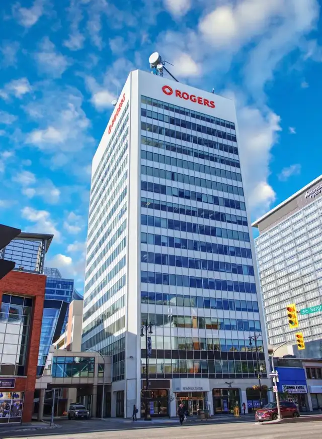 330 Portage Avenue Winnipeg, Manitoba628544073038101228