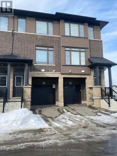 Two year old Townhouse, with 3 Bedrooms (Master bedroom with 3pc Ensuite and walk in Closet), 2.5 Ba...