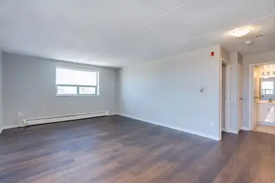 46 Gale Crescent - 2 bedrooms Apartment for Rent, View more