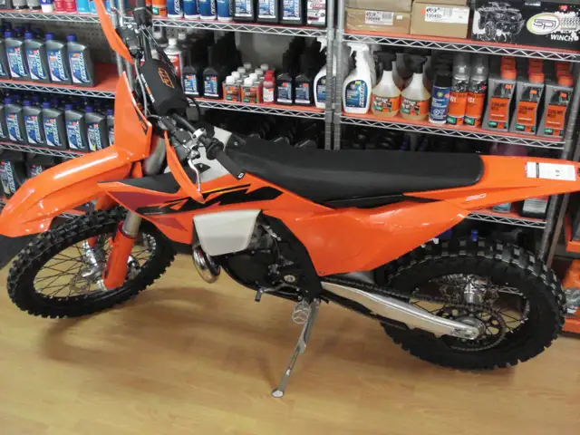 KTM Finance Or Retail Rebate Promotions! in Dirt Bikes & Motocross in Saskatoon - Image 10